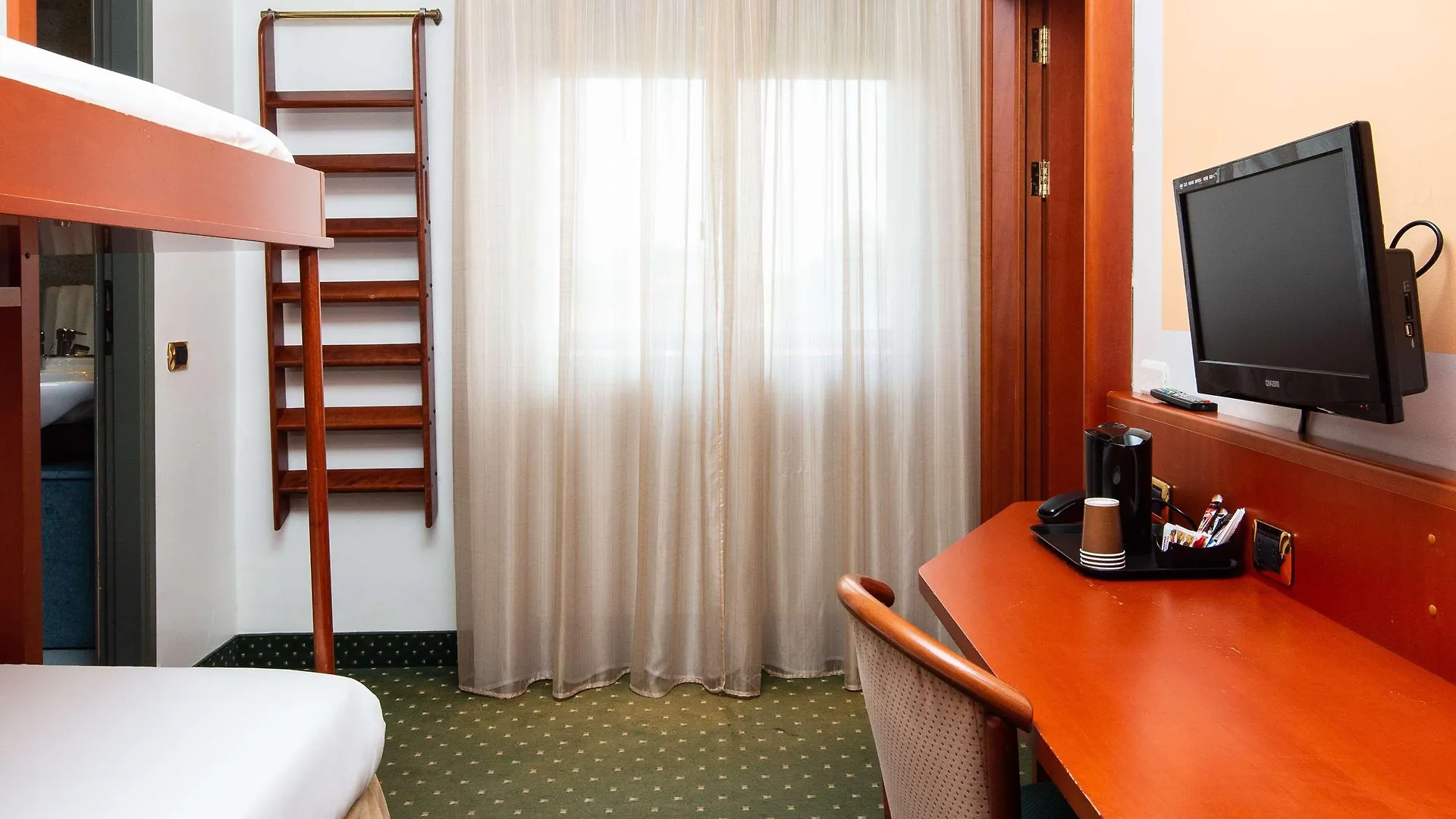 Jet Hotel, Sure Hotel Collection By Best Western Gallarate