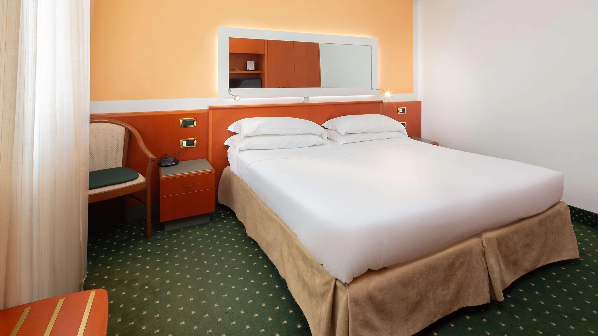 Jet Hotel, Sure Hotel Collection By Best Western Gallarate